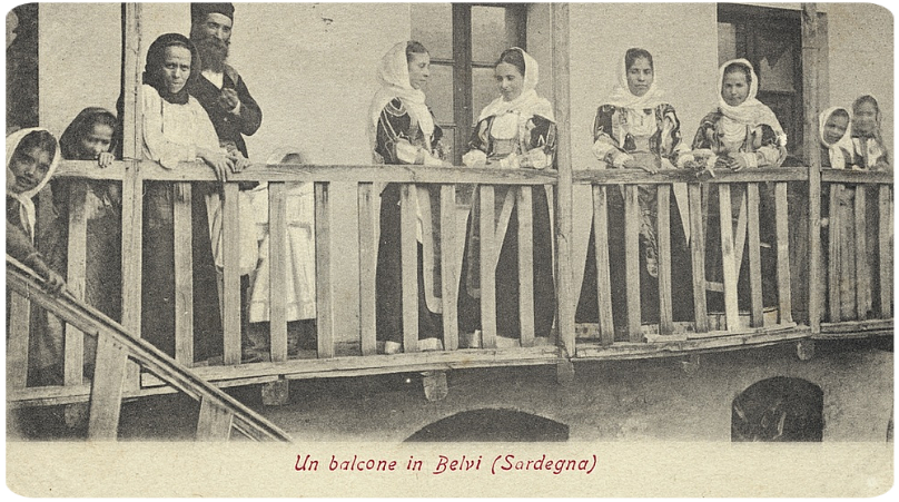 Belvì gruppo in abito tradizionale, foto dei primi del novecento, informazioni storiche e turistiche su Belvì.