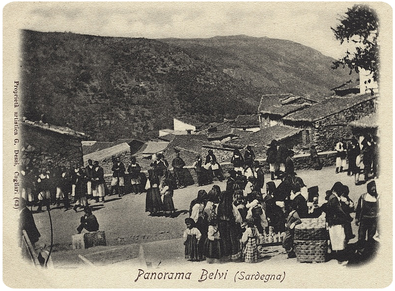 Belvì panorama 1905, informazioni storiche e turistiche su Belvi paese situato alle pendici del Gennargentu e circondato da folti boschi di noccioli, noci, castagni, roveri, lecci e agrifogli. Belvì panorama 1905, informazioni storiche e turistiche su Belvi paese situato alle pendici del Gennargentu e circondato da folti boschi di noccioli, noci, castagni, roveri, lecci e agrifogli.