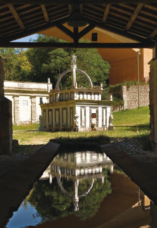 La Fontana di Rosello di Sassari, informazioni turistche culturali e storiche di questo antico Monumento della Città.