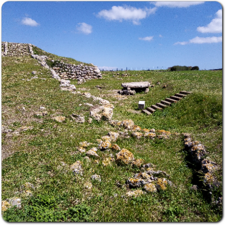 Tempio Altare Monte d'Accodi Sassari informazioni storiche e turistiche