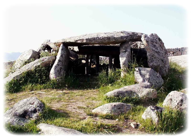 Luras dolmen Ladas